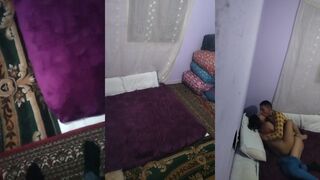خالتي الصغيرة تحولت لداعرة ترضع لي زوبري وانيكها وقت ما اهيكج