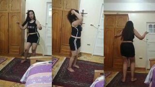 مدربة رقص شرقي  رقصها الفاجر اوي  يخليك تجيب ضهرك بسرعة